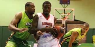 Leones terminan serie regular con dos triunfos seguidos