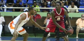 Leones ganan su primero del playoff semifinal