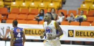 Metros derrotan a Reales y se afianzan en la primera posición