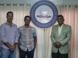 Linares y Olivares a representar el país en torneo internacional de golf en Colombia