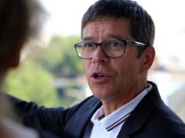 Médico recuenta accidente fatal de Diana en París