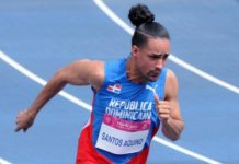 Luguelín Santos gana medalla de oro en los 400 metros planos en la XXIX Olimpíada Universitaria de Taipéi