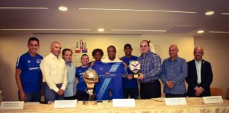 Ministro de Deportes recibe a los Campeones de la LDF