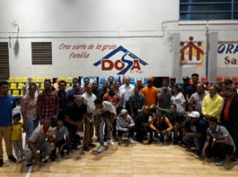 DOSA celebra sus 20 años y presenta equipo en baloncesto superior de La Vega