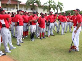 Leones practicaron el domingo y el lunes se integra el resto de jugadores de posición