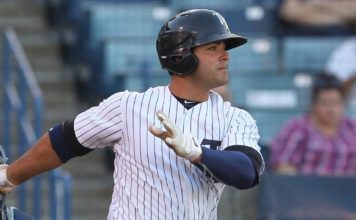 Estrellas anuncian al inicialista Mike Ford como refuerzo