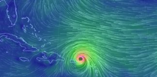 Irma está golpeando puerto rico como una tormenta de categoría 5 con vientos de 185 km / h. (En Vivo)