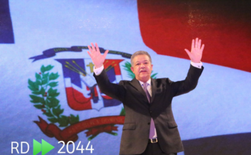 Leonel lanza su proyecto ante intento de liquidarlo