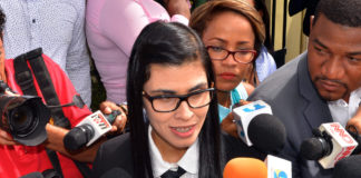 Allanan oficinas de la Omsa por muerte de Yuniol Ramírez