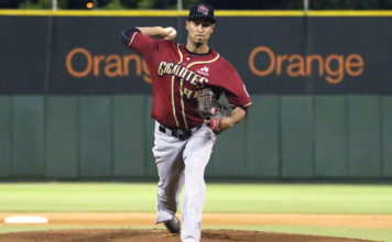Estrellas adquieren al lanzador Adrian Salcedo