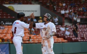 Leones fueron derrotados por los Gigantes en el Julián Javier