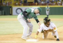 Con defensa y pitcheo Estrellas blanquean a las Águilas