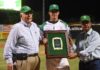 Estrellas reconocen a Evan MacLane
