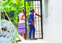 Defensa Pública Denuncia Cárcel clandestina, improvisada en destacamento Bellas Colinas Santo Domingo OESTE