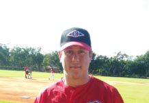 Lanzador Rob Scahill se unió a entrenamientos del Escogido