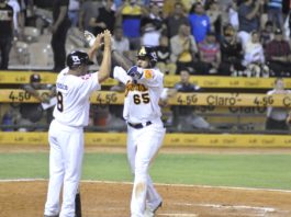 Águilas disponen de los Gigantes