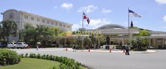 REFUNDAR LA UNIVERSIDAD AUTÓNOMA DE SANTO DOMINGO (UASD)