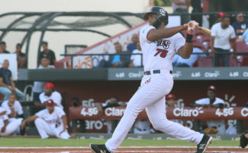 Rodríguez y Siri guían a los Gigantes sobre los Toros