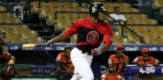 Leones propinan tercera derrota seguida a los Toros