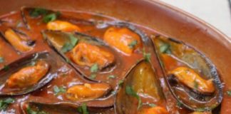 Mejillones en salsa picante