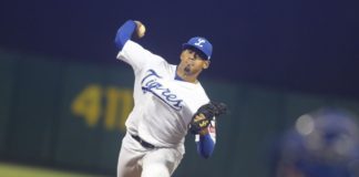 Con buen pitcheo de Jurrjens, Licey dispone de los Toros