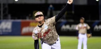 Estrellas contratan al lanzador cubano Misael Siverio