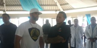 Peloteros Carlos Martínez y Albert Pujols auspician operativos médicos en varias comunidades de Puerto Plata