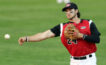 Ryan Court será refuerzo de los Leones del Escogido