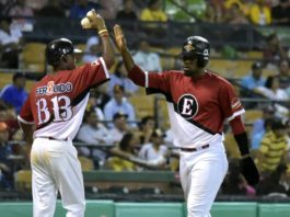 Leones vencen a las Águilas y se acercan al cuarto lugar