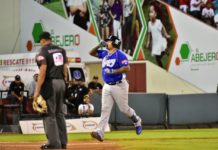 Yermín Mercedes pega jonrón en el triunfo del Licey sobre los Gigantes