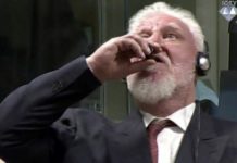 El general croata Slobodan Praljak fue condenado a 20 años de prisión en 2013 por perseguir, expulsar y asesinar a musulmanes durante la guerra de Bosnia.