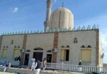 Mueren en Egipto al menos 235 personas en un ataque con bomba en una mezquita en la región del Sinaí