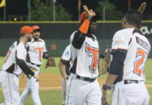 Toros remontan ante los Gigantes y mantienen esperanzas clasificatorias
