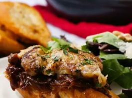Montaditos de pollo y cebolla