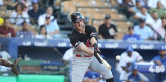 Escogido vence al Licey y se acerca al tercer lugar