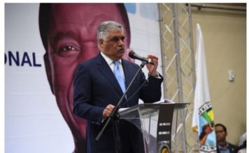 En Décima, «Convención del PRD en el Centro Olímpico»