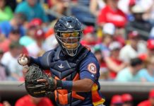 Leones contratan al receptor boricua Roberto Peña