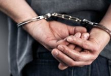 Policía Nacional apresa por separado un hombre y una mujer por robos en residencias en Villa Juana y Cristo Rey