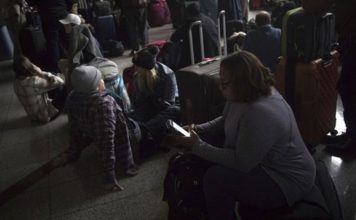 Aeropuerto de Atlanta recupera actividad tras apagón