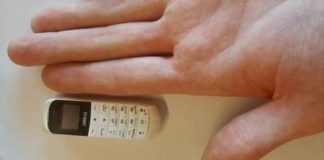 Zanco, el celular más diminuto del mundo, «Más pequeño que tu pulgar y más liviano que una moneda»