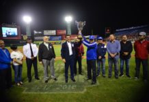 Licey recibe copa “Campeón de la Ciudad”