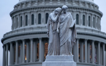 Cierra el Gobierno de Estados Unidos: ¿qué significa esto?