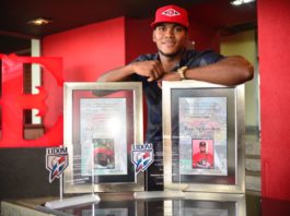 Cordero recibe premios de “Más Valioso” y “Novato del Año”