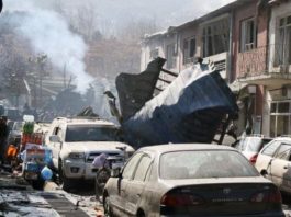Al menos 95 muertos y 163 heridos tras una explosión en el centro de Kabul