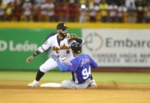 Las Águilas superan al Licey y ponen la serie 2-0 a su favor