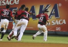 Hague decide dramática victoria de los Leones