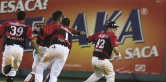 Hague decide dramática victoria de los Leones