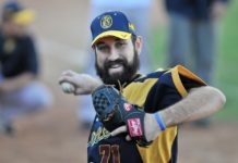 Relevista Ryan Kussmaul fue anunciado por los Leones