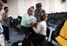 Dirigente comunitario de Mao demandará regidor por agresión durante sesión