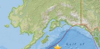 Desactivan la alerta de tsunami en Alaska tras un terremoto de 7,9